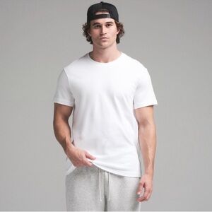 NWT- SKIMS B2 cotton MENS CLASSIC T-SHIRT, chalk, L